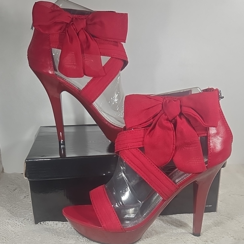 NIB Just Fabulous Red Bow Platform Stilettos 🎀